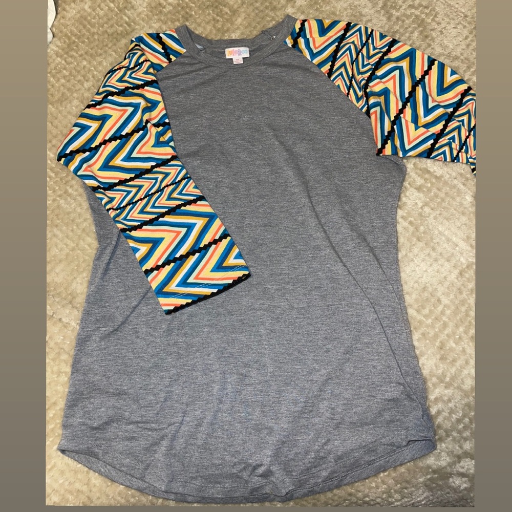 Multi colored LuLaRoe mid sleeve shirt